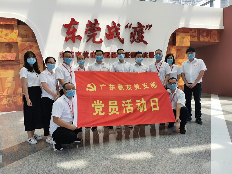 ս���ߡ���ʵ��μ������ѵ�֧����ǰ�п���Ӣ���¾�