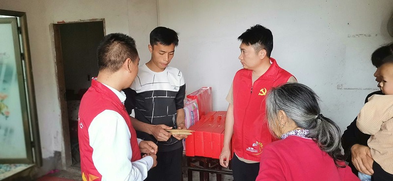 ���������ܼ��װ�������������Ա��Я�ֹ��� (2)