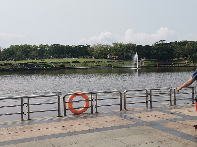 �������ջᡪ���ж�������һ·ͬҵ��